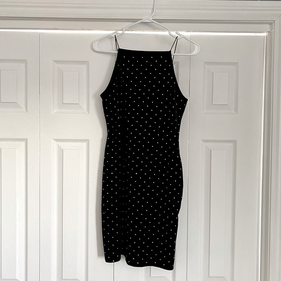 3/$30 ✨ H&M | Sexy Black Dress - Picture 1 of 5